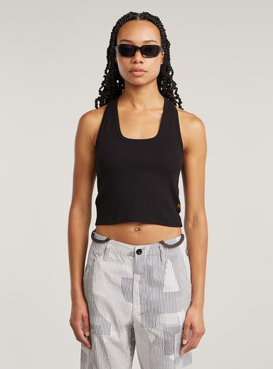 Back Snap Slim Cropped T-Shirt
